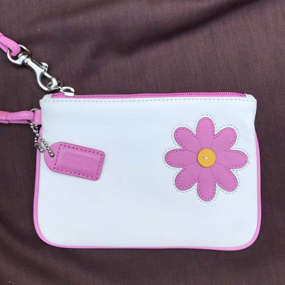 Vintage Coach leather flower white & pink wristlet